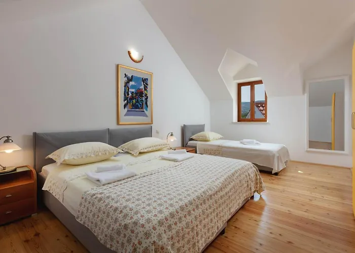 Villa Dubrava Peaceful Getaway In An Olive Grove With Heated Pool *