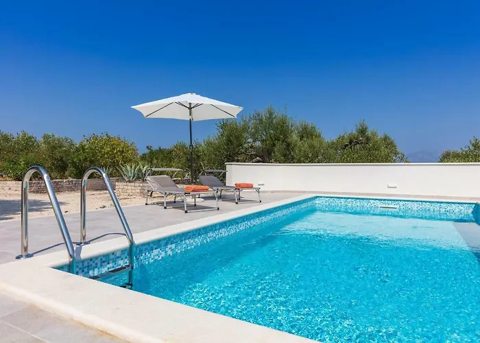 Dubrava Peaceful Getaway In An Olive Grove With Heated Pool